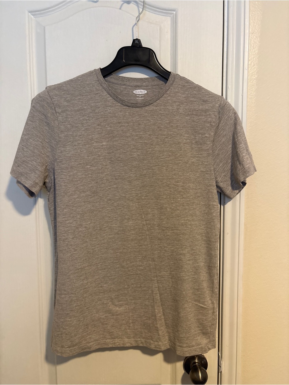 Old Navy Women’s Heather Gray Crew Neck Tee